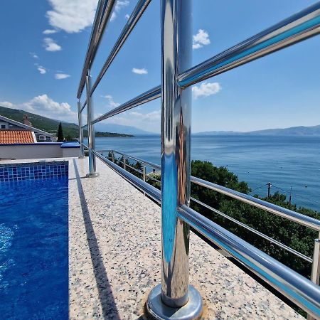 Krmpote-Vodice Searenity Pool Suite - Seafront מראה חיצוני תמונה